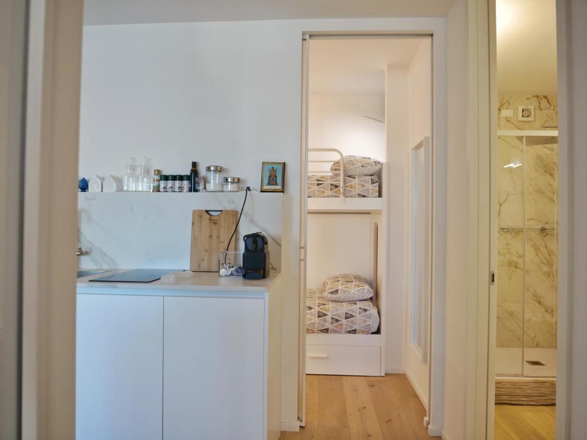 Acquario Sulla Laguna Exclusive Luxury Apartment Градо Екстериор снимка